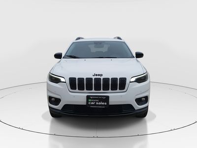 2023 Jeep Cherokee — side profile view