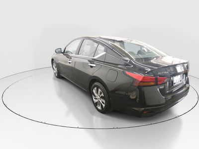 2024 Nissan Altima - Photo 5