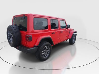 2025 Jeep Wrangler - Photo 7