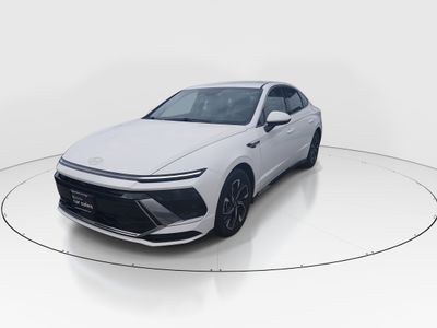 2024 Hyundai Sonata - Photo 3