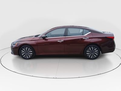 2024 Nissan Altima - Photo 4