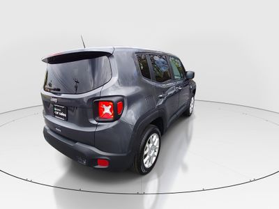 2023 Jeep Renegade - Photo 7