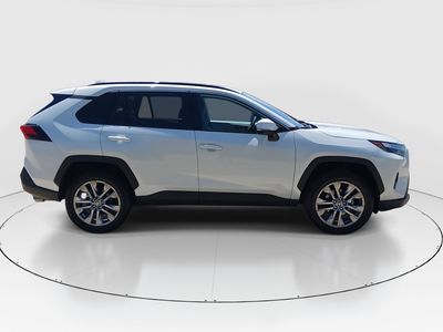 2024 Toyota RAV4 - Photo 8
