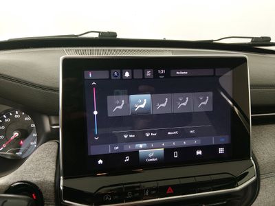 2024 Jeep Compass - Photo 17