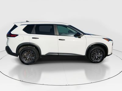 2023 Nissan Rogue - Photo 8