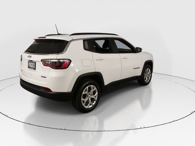 2024 Jeep Compass - Photo 7