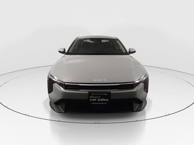 2025 Kia K4 - Photo 2