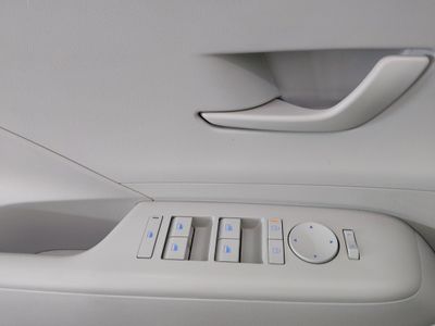2024 Hyundai Kona - Photo 16