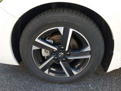 2024 Nissan Sentra - Photo 11