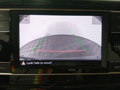 2024 Volkswagen Taos - Photo 16