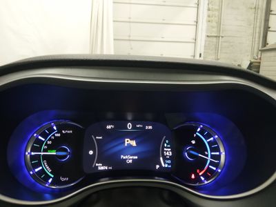 2024 Chrysler Pacifica - Photo 14