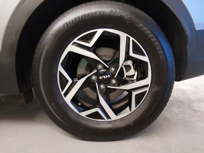 2025 Kia Sportage - Photo 10