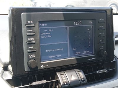 2021 Toyota RAV4 - Photo 17