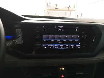 2024 Volkswagen Taos - Photo 18