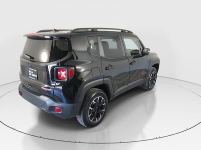 2023 Jeep Renegade - Photo 7