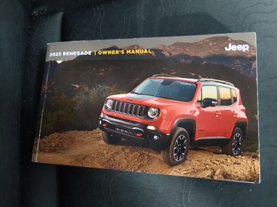 2023 Jeep Renegade - Photo 21