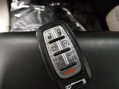 2023 Chrysler Pacifica - Photo 15