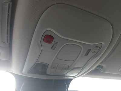 2023 Jeep Renegade - Photo 20