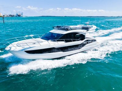 2026 Galeon 440 FLY — front three-quarter view