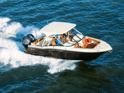 2026 Scout 255 Dorado — front three-quarter view