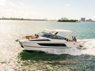 2026 Aquila 36 Sport — front three-quarter view