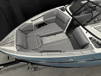 2025 Moomba Craz — photo 8 view