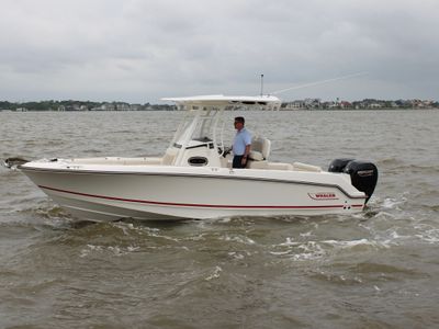 2026 Boston Whaler 230 Outrage — front three-quarter view