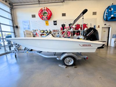2026 Boston Whaler 130 Super Sport — front three-quarter view