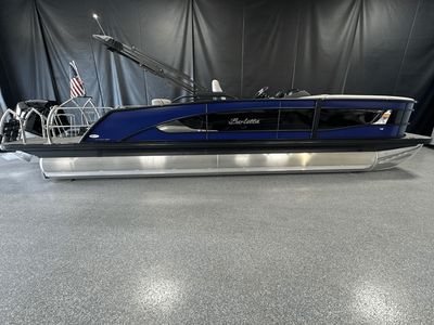 2026 Barletta Lusso 23 UC — front three-quarter view