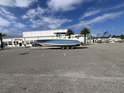 2026 Boston Whaler 330 Outrage — front three-quarter view