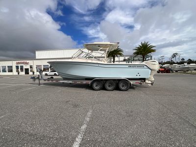 2026 Grady-White Freedom 275 — front three-quarter view