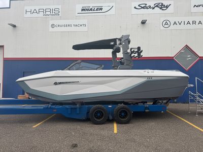 2026 Nautique Super Air Nautique G23 — front three-quarter view