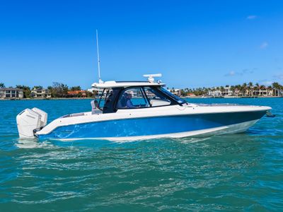 2026 Boston Whaler 380 Realm — front three-quarter view