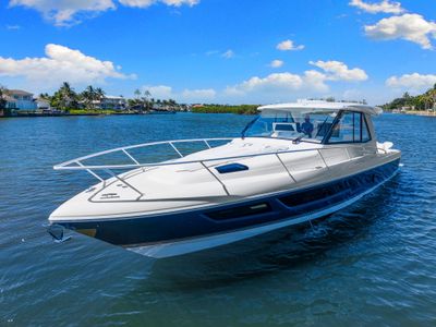 2026 Intrepid 50 EVOLUTION — front three-quarter view