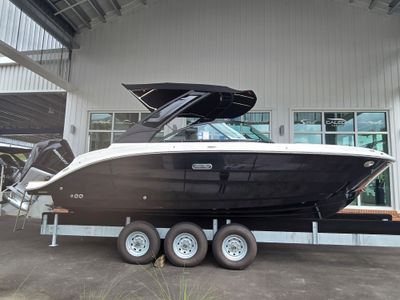 2026 Sea Ray SDX 230 Outboard — front three-quarter view