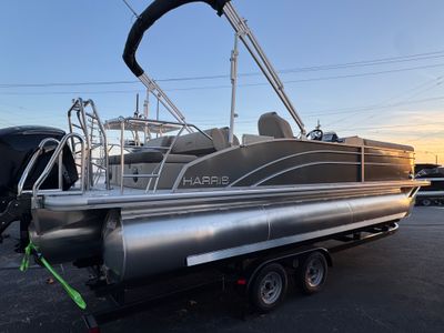 2026 Harris Cruiser 250 — front three-quarter view