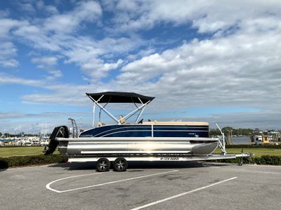 2026 Harris Cruiser 250 — front three-quarter view