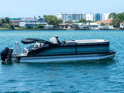 2026 Harris Solstice 250 — front three-quarter view