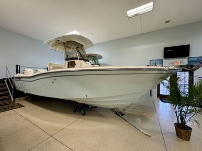 2026 Grady-White Fisherman 257 — front three-quarter view
