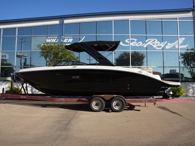 2026 Sea Ray SDX 290 — front three-quarter view