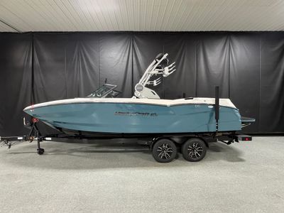 2026 Mastercraft NXT23 — front three-quarter view
