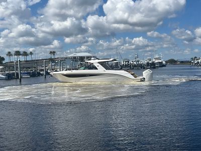 2026 Sea Ray SLX 400 Outboard — front three-quarter view