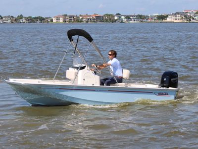 2026 Boston Whaler 150 Montauk — front three-quarter view