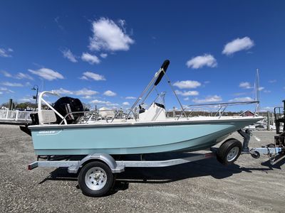 2026 Boston Whaler 170 Montauk — front three-quarter view