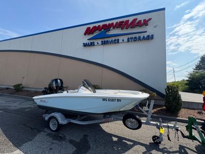 2023 Boston Whaler 130 SUPER SPORT — front three-quarter view