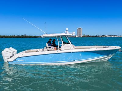 2026 Boston Whaler 330 Outrage — front three-quarter view