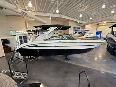 2026 Sea Ray SDX 270 Surf — front three-quarter view