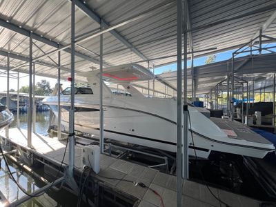 2022 Sea Ray 400 SLX — front three-quarter view