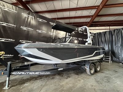 2026 Nautique Super Air Nautique GS22 — front three-quarter view