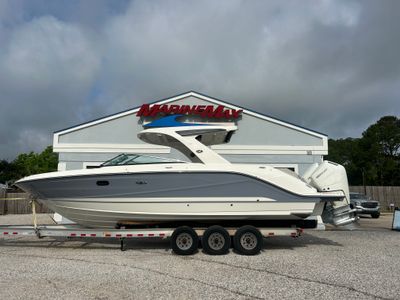 2026 Sea Ray SLX 310 Outboard — front three-quarter view